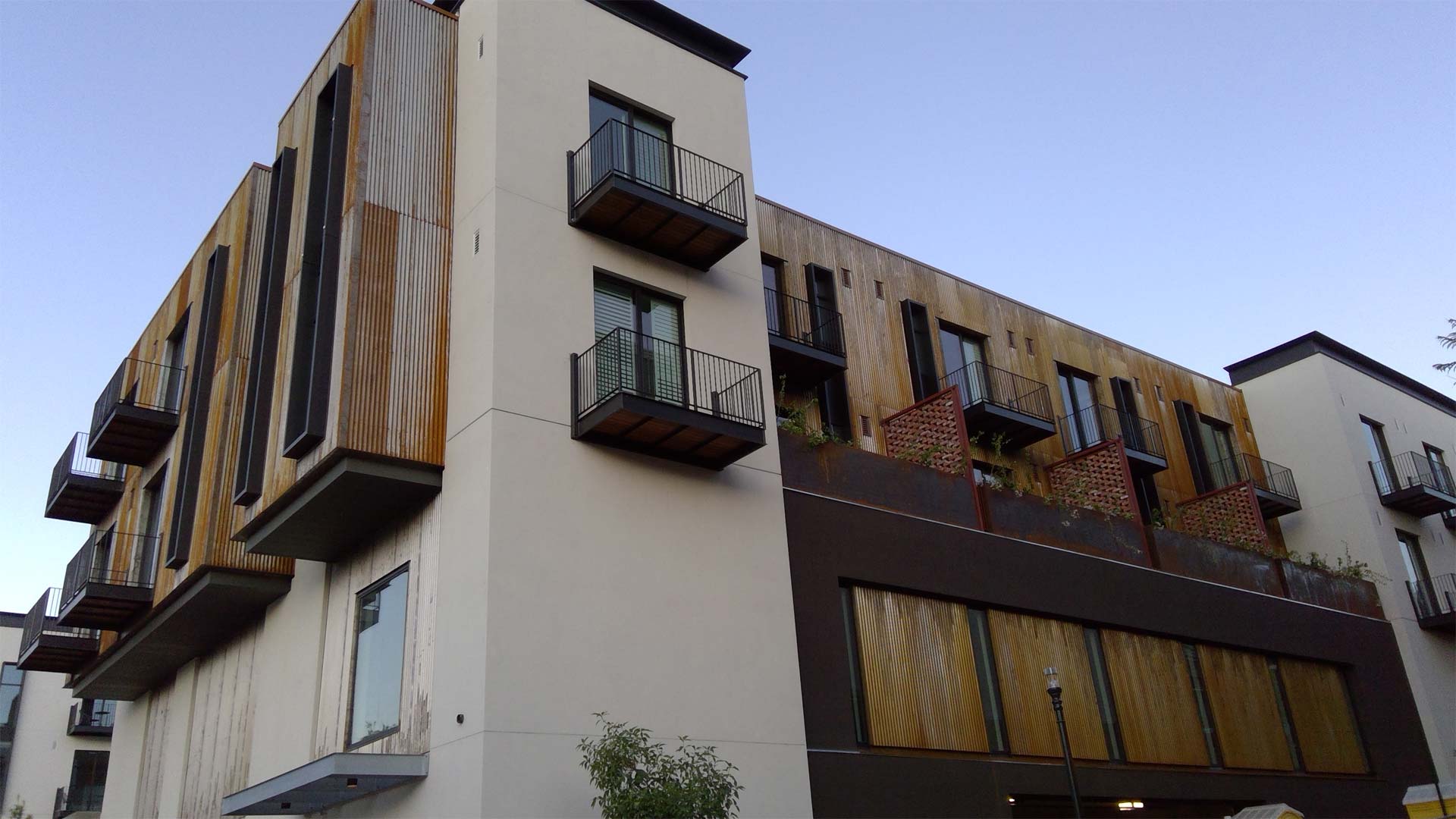 Hotel SLO - Corten Metal Buildings Paso Robles